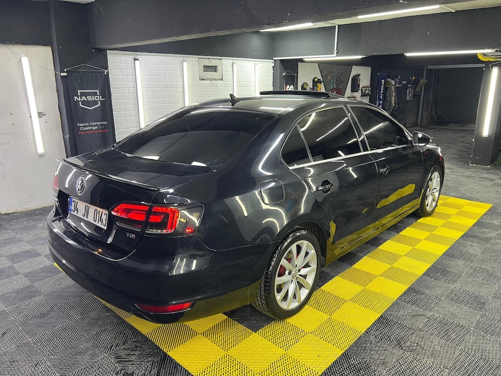 DOLULAR DOLUSU VW JETTA - 2