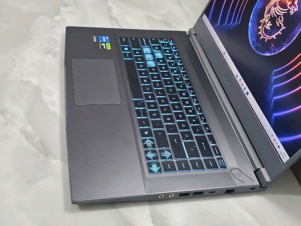 Msi i5 12450H RTX 3050 16GB Ram 512GB SSD - 2
