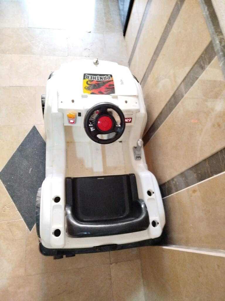 AKÜLÜ ARABA - 11