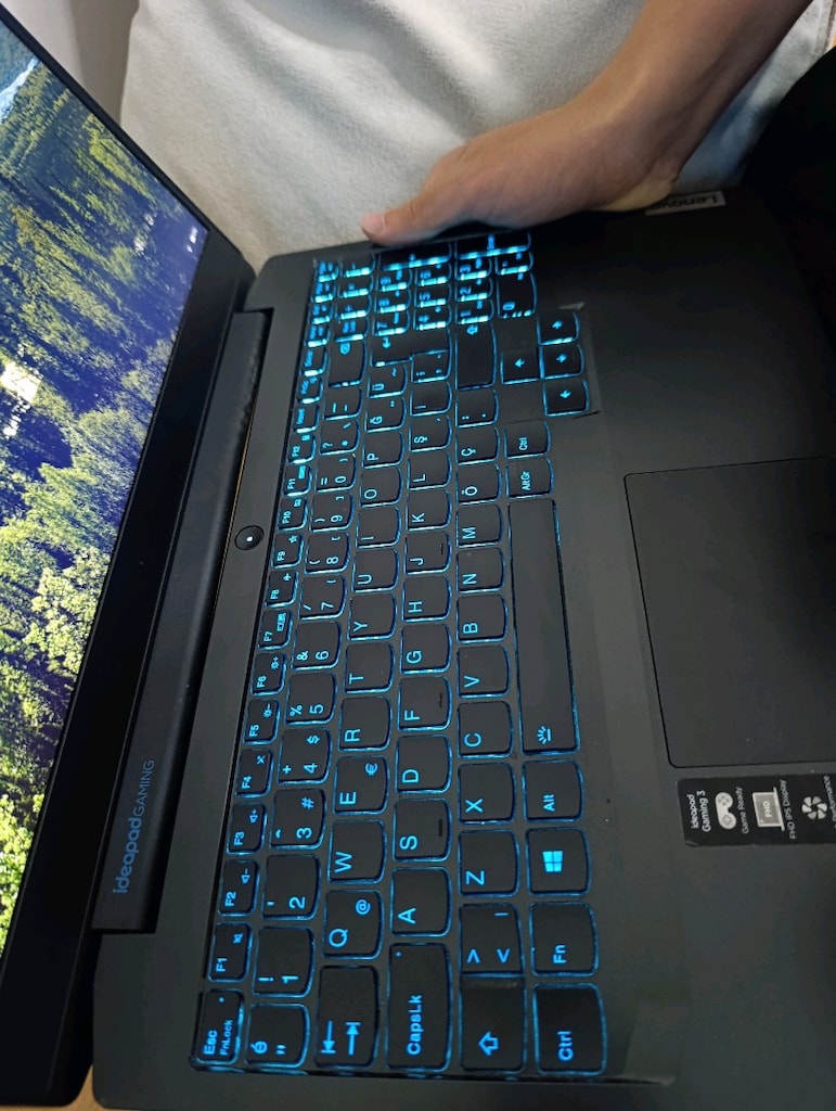 GTX 1650ti laptop - 8