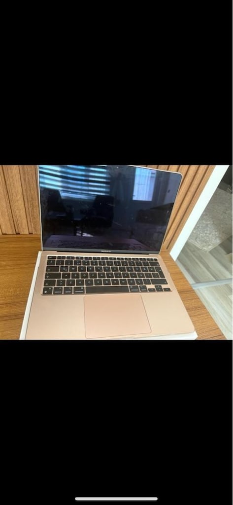 Apple MacBook Air m1 - 5