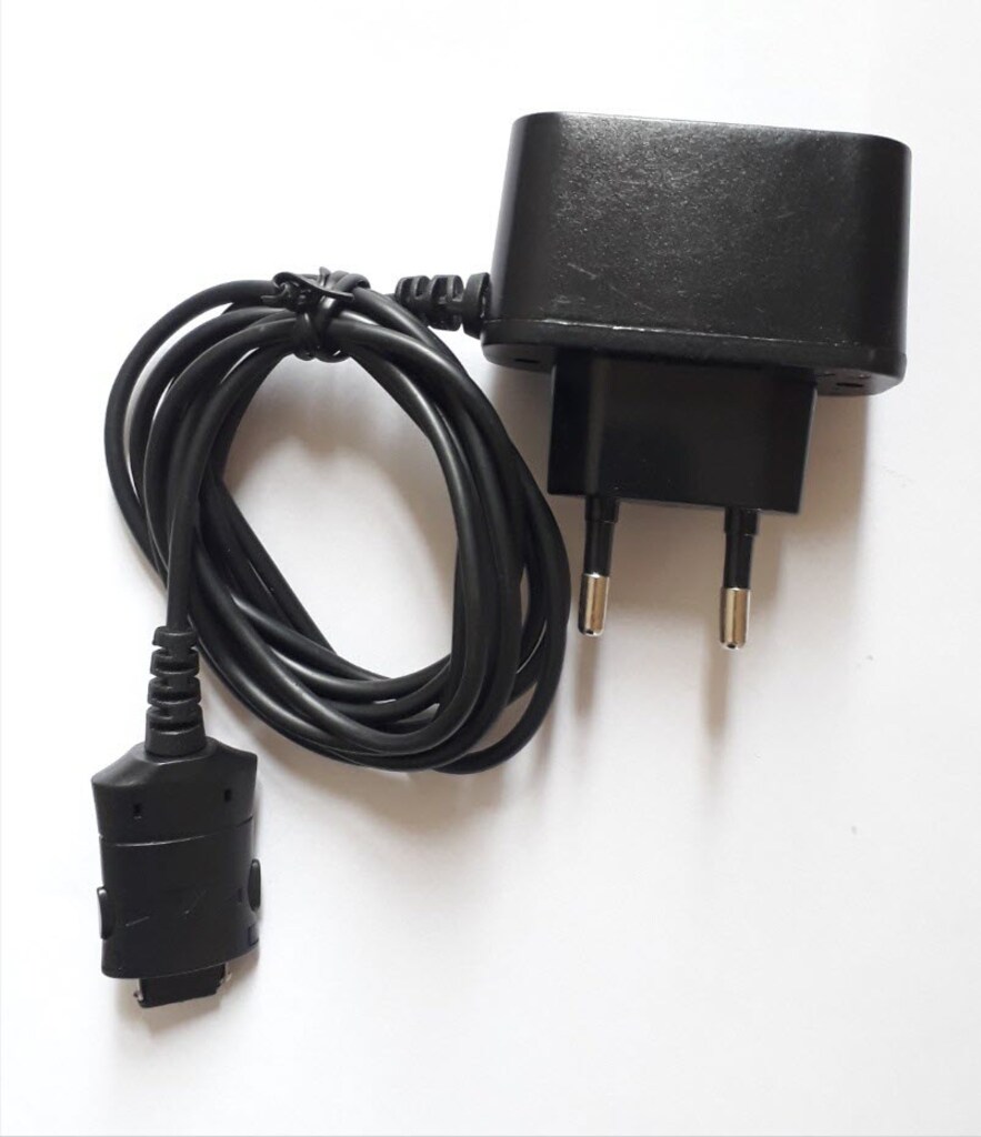 Bower (DC 5.0V-890mA) AC-6G Cep Telefon Şarz Aleti Satılık.[116] - 2