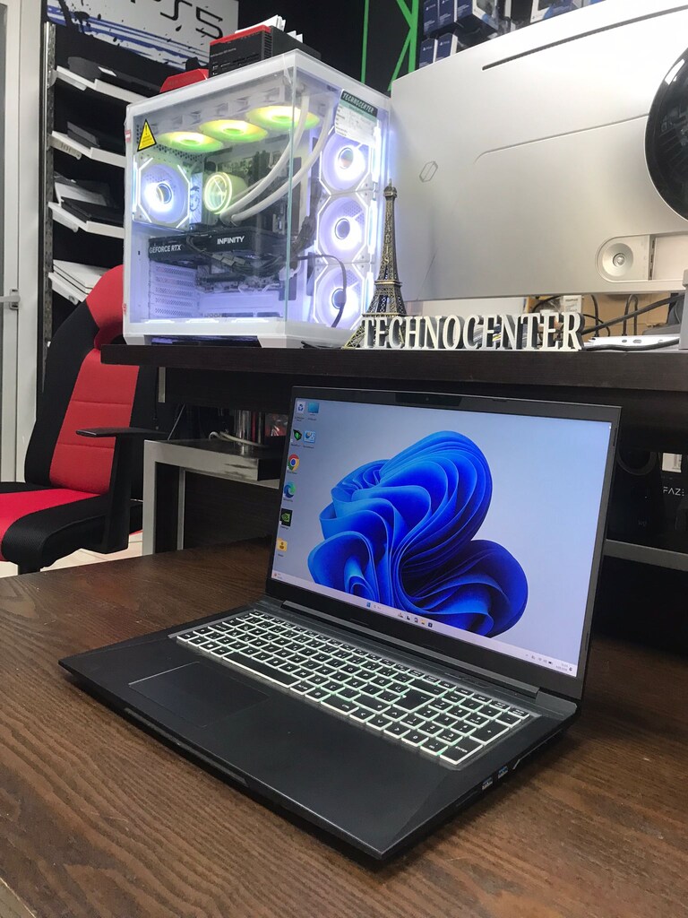 MONSTER İ7-12700H 32 GB RAM RTX 3060 E.K. MAĞAZADAN - 2