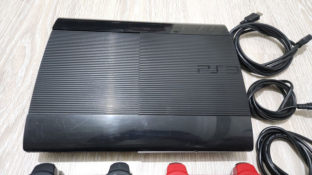 PS3 Süper Slim 500 GB, 43 Popüler Oyunlu, Çift Kollu Tertemiz - 2