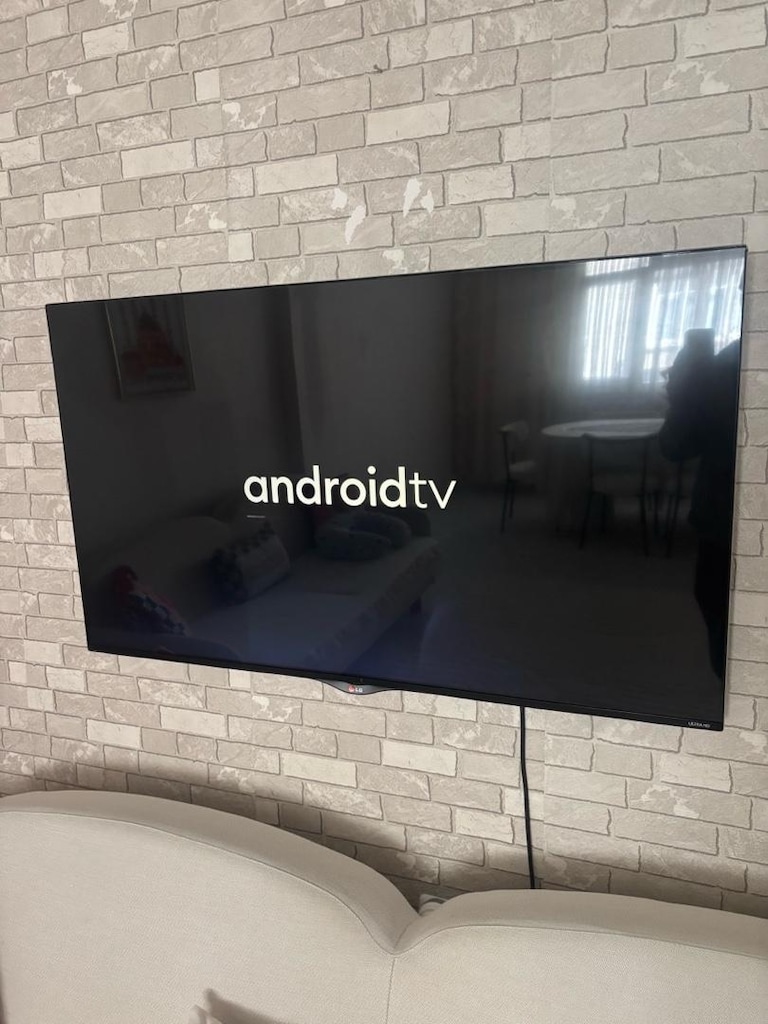 LG Smart Tv - 3