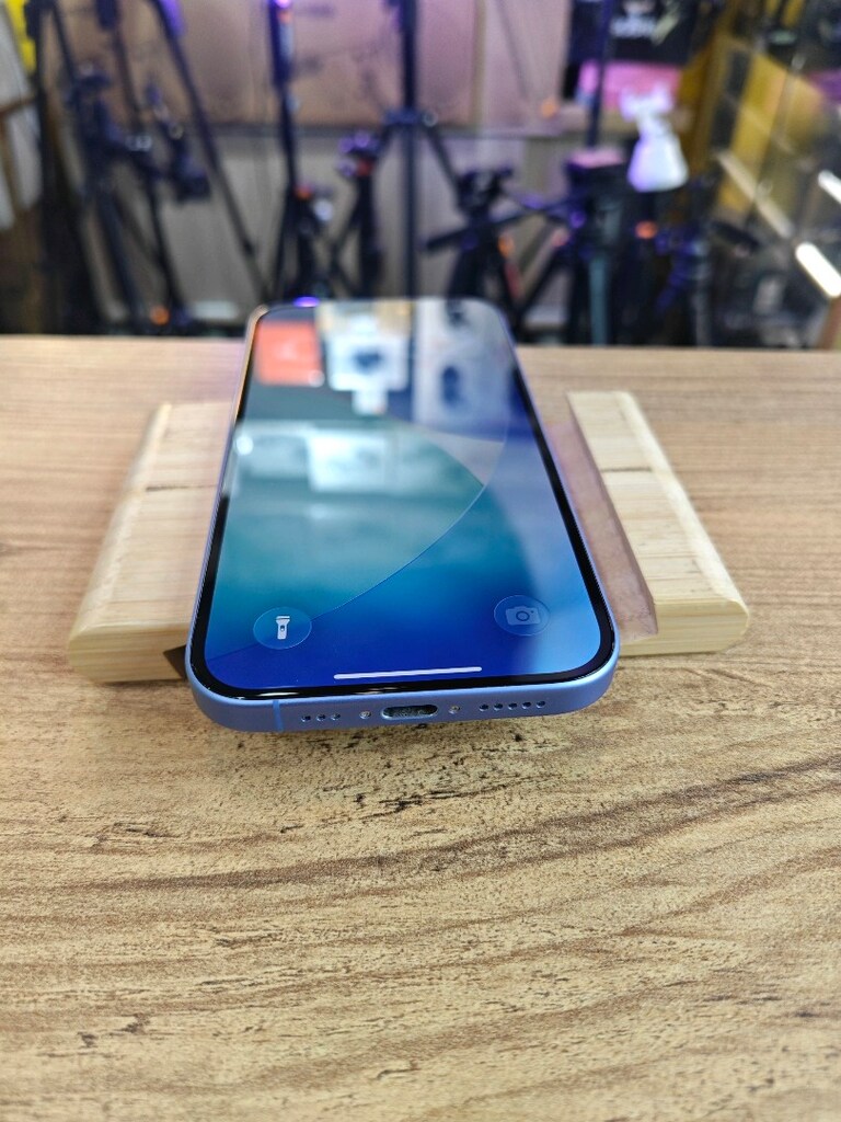 iPhone 16. - 5