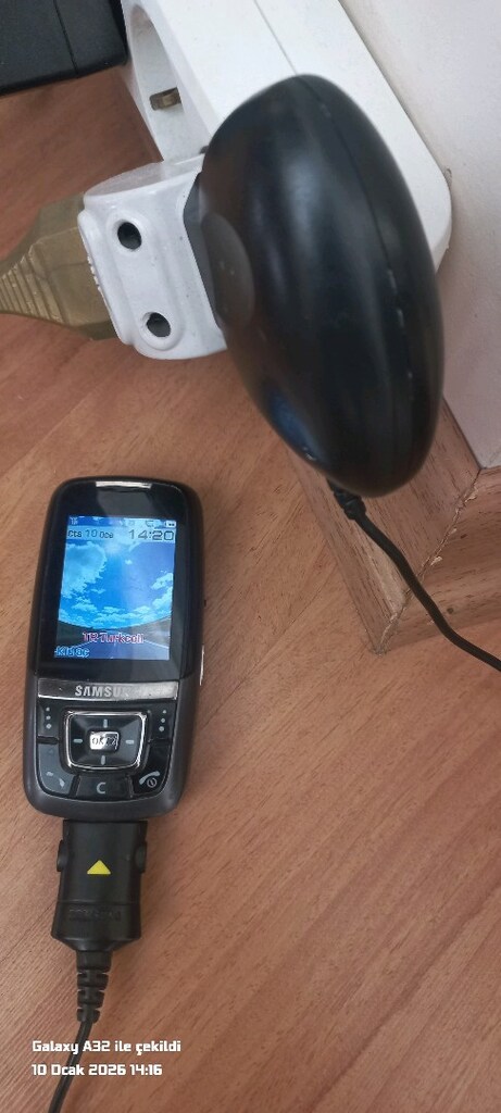 Samsung D 600 cep telefonu - 2