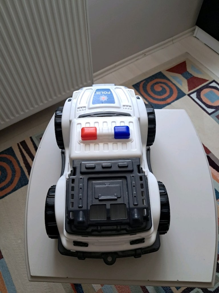 Oyuncak Polis Arabası - 4