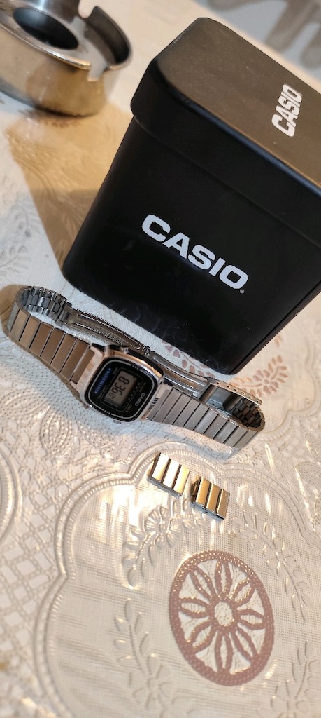Casio bayan saat - 8