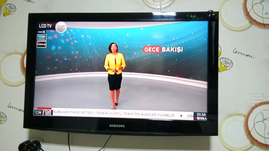 SAMSUNG 82 EKRAN 32 İNC TV - 5