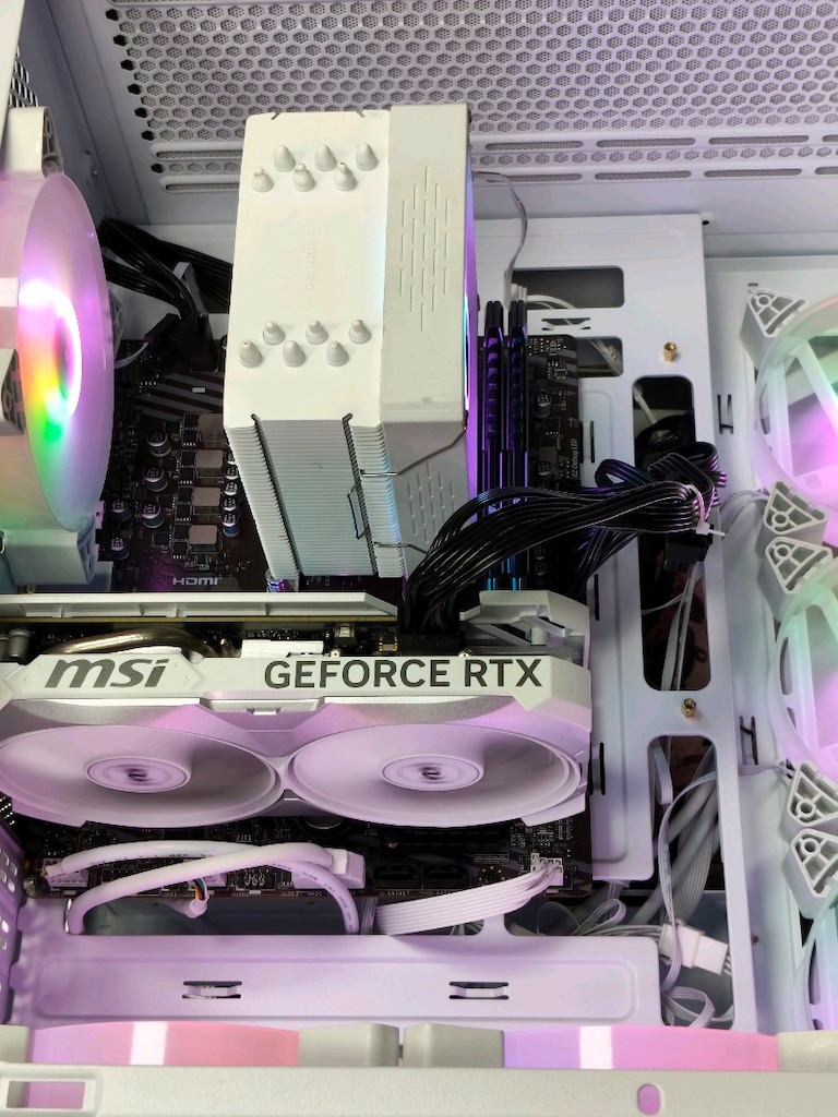 RTX 4060 RYZEN5 5600X 16GB RGB RAM 1TB M2SSD 600W AKVARYUM KASA - 7