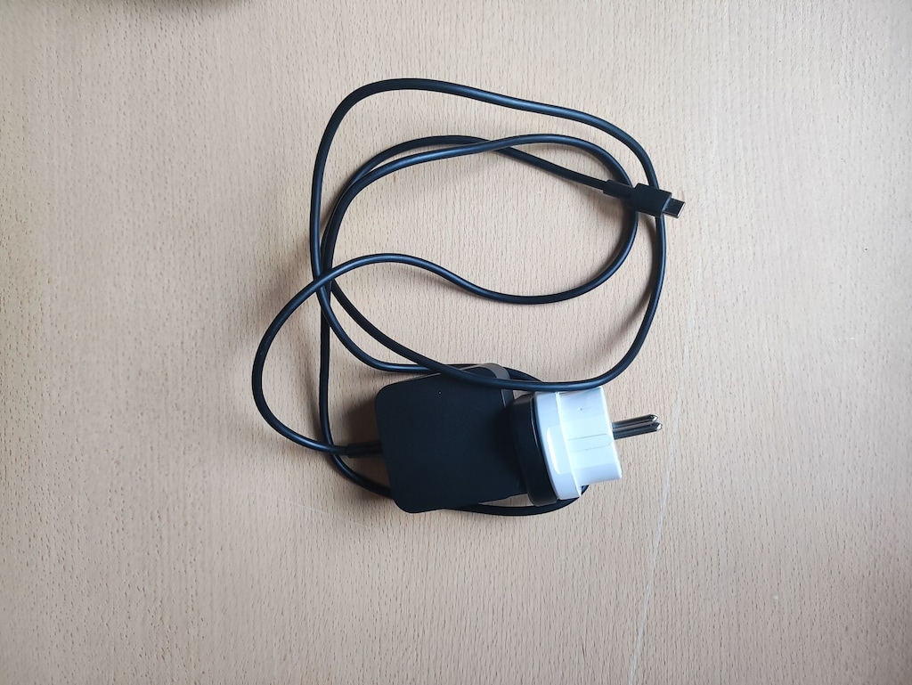 Steam Deck 1TB ü+ 256GB Samsung SD Kart - Tomtoc Çantalı - 10