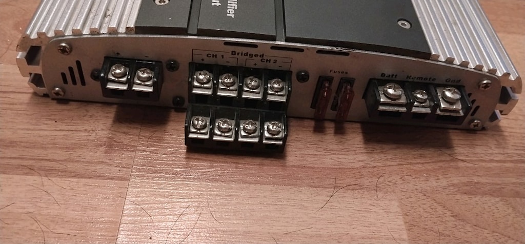 Amfi araç ses sistemi impact lk705 1500 W 5 kanal - 2