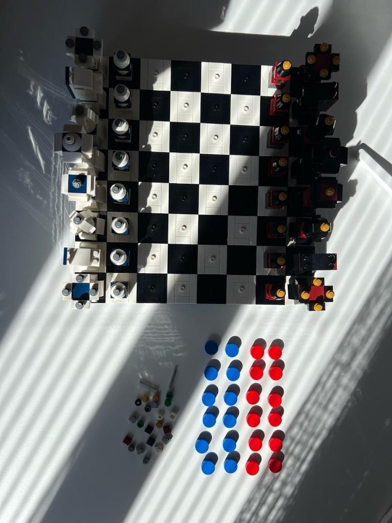 LEGO ICONIC 40174 SATRANÇ & DAMA