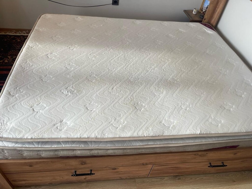 Yatak Odası Seti: Çift Kişilik Çekmeceli Karyola, Yatak ve 2li Komodin - 4