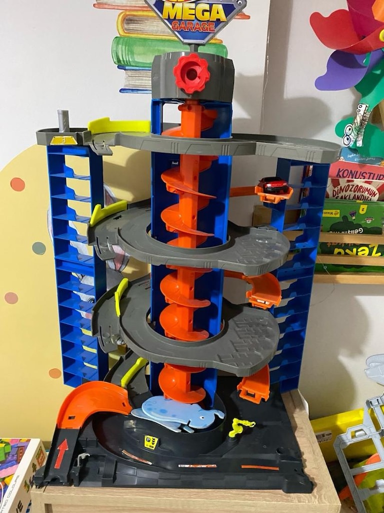 mega garaj hot wheels - 5