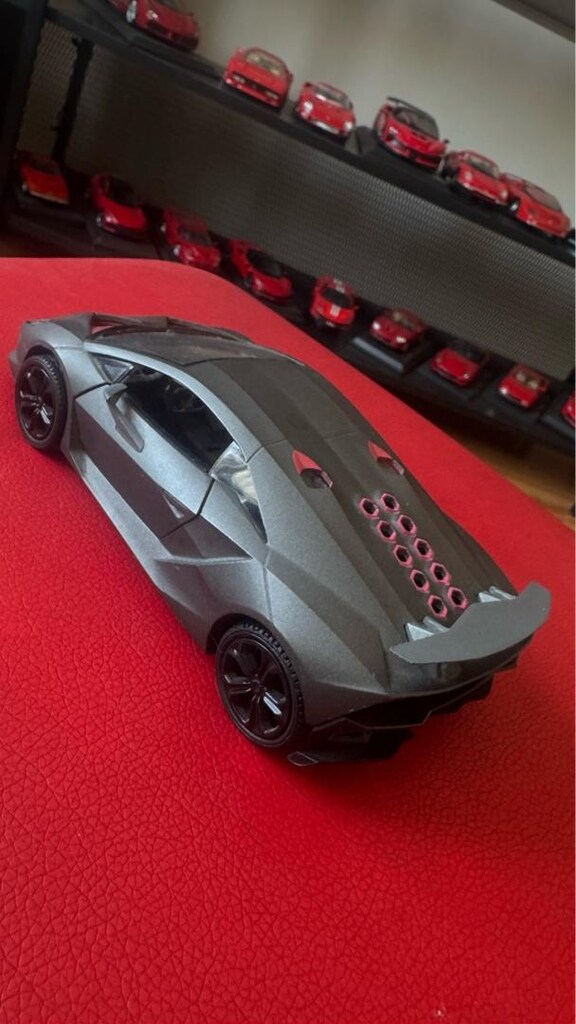 1.24 Lamborghini Sesto Elemento Consept - Motormax model araba - 4