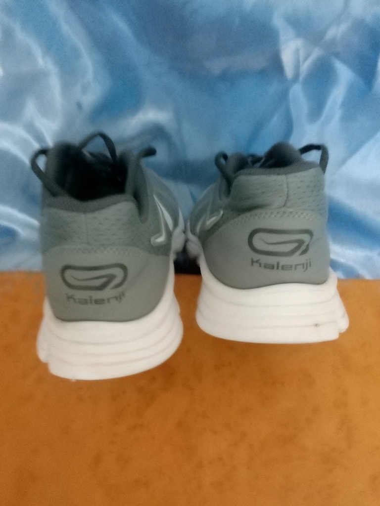 DECATHLON KALENJİ EKİDEN ONE MAN GREY 42, DIŞ TABAN KİRİ HARİÇ SANKİ H - 3