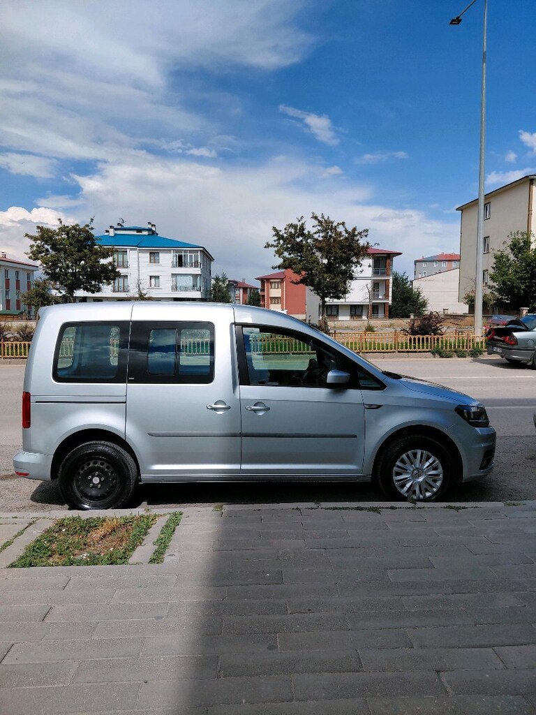 SAHİBİNDEN TEMİZ DÜŞÜK KM VOLKSWAGEN CADDY - 5