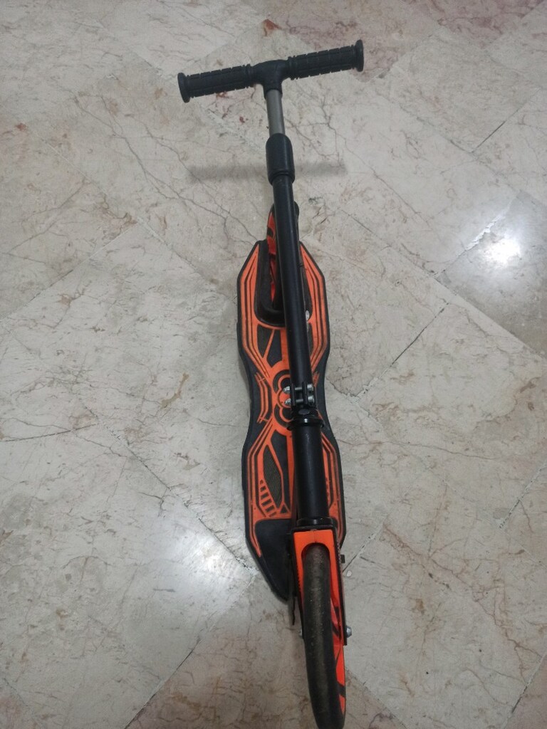 Cool Wheels 12+ Scoter - 7