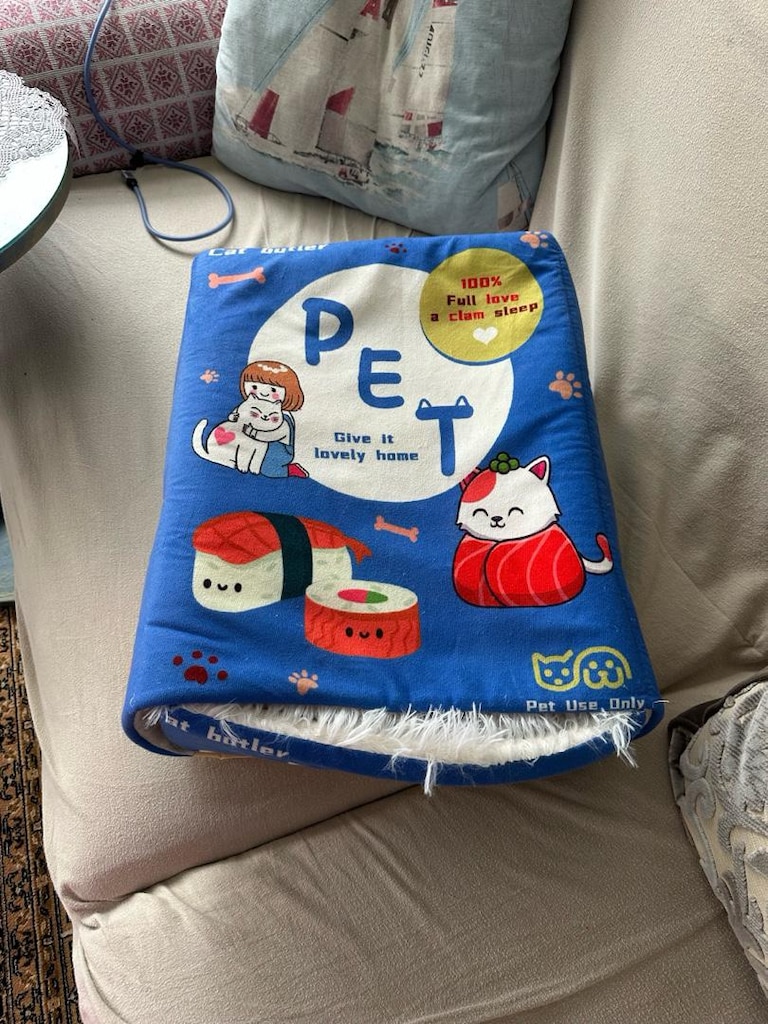Beyaz Peluş Kırlent kedi için - 2