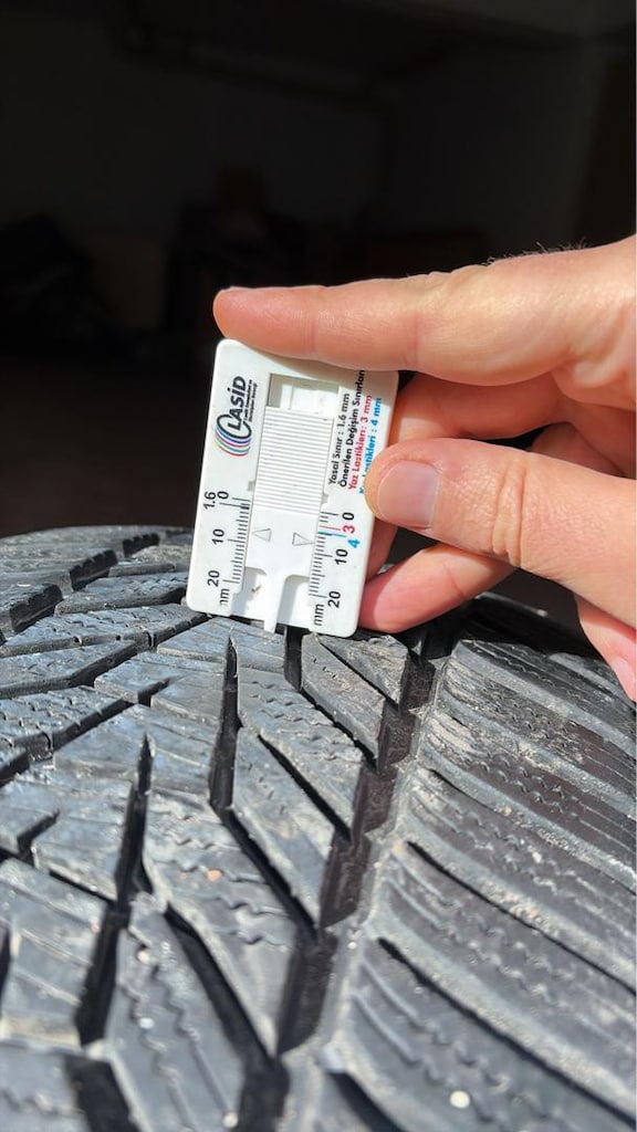 Hankook Winter Evo3 Kışlık Lastik 225/45/18 inç. - 3