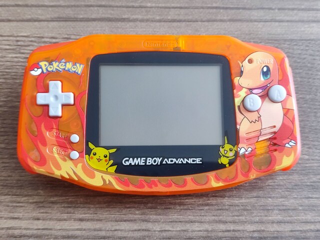 Nintendo Game Boy Advance Pokemon Kasalı