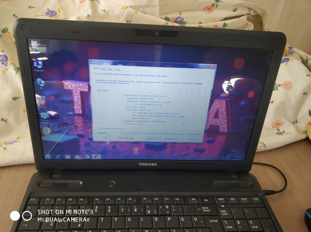 toşhiba i3 ayarında 6 GB rem var kozmetik sıfır ayarında temiz laptop - 2