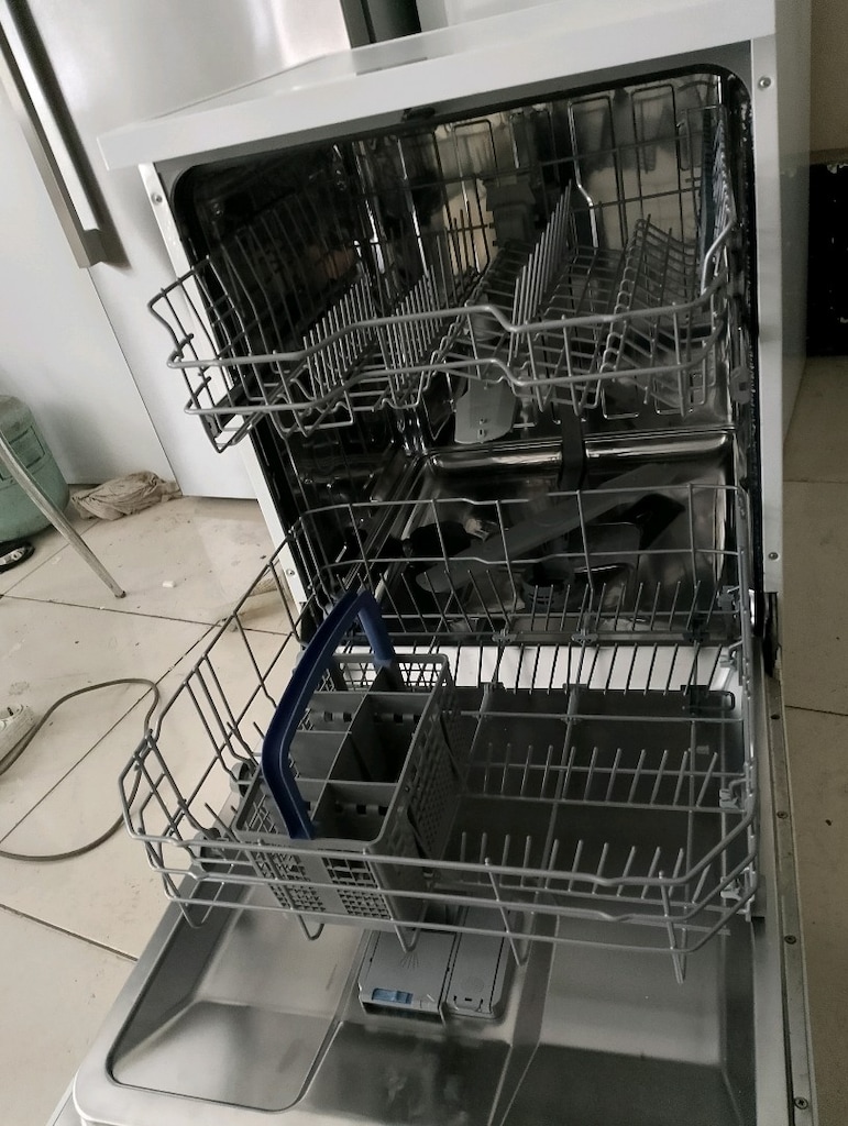 3 programlı A+ Beko bulaşık Makinesi nakliye kurulum dağil sorunsuz - 4