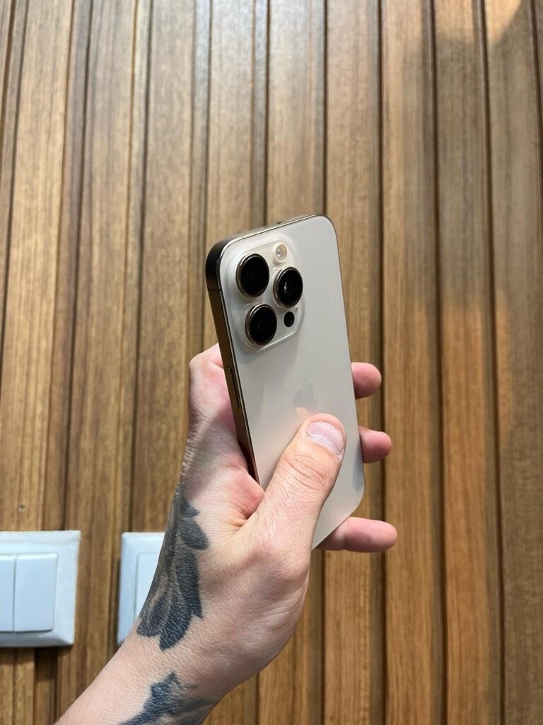 İphone 16 pro YD - 2