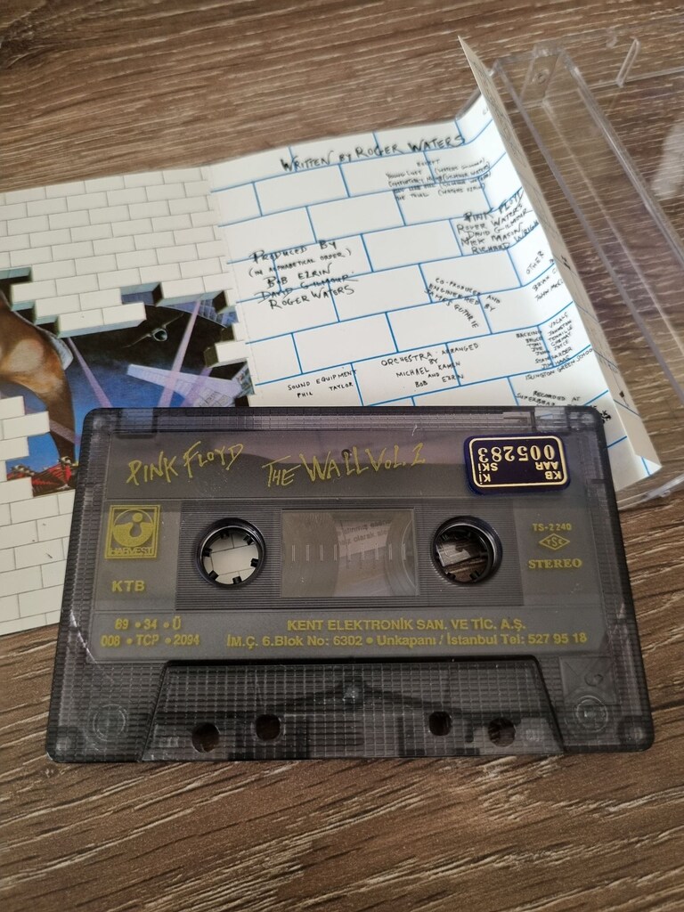 PINK FLOYD - THE WALL VOL. 2 KASET - 2