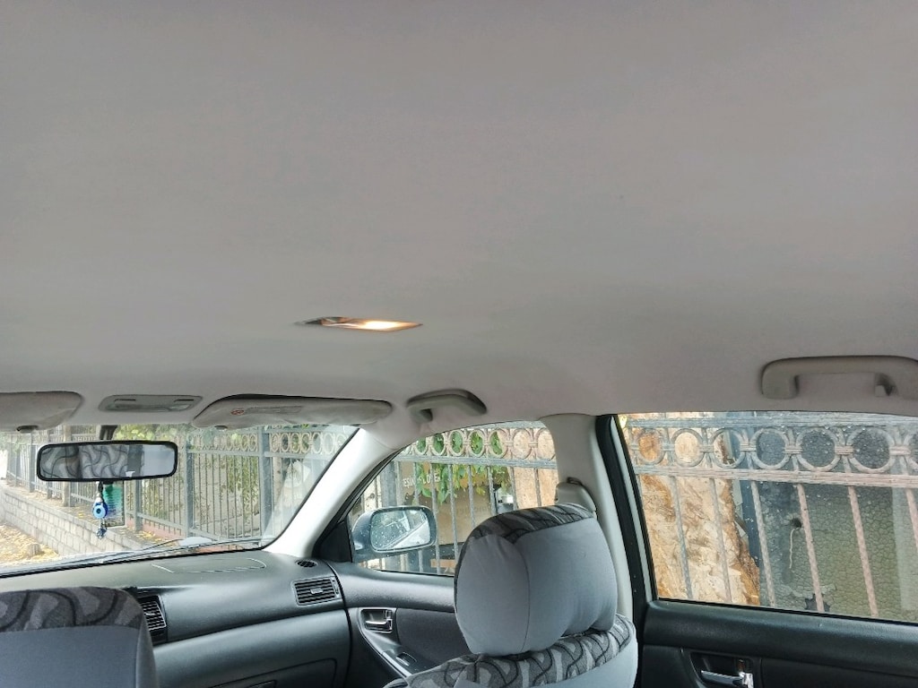 Toyota Corolla 1.6 - 7