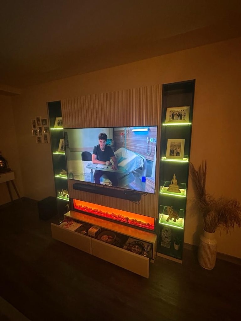 ŞÖMİNELİ LED AYDINLATMALI TV ÜNİTESİ - 3