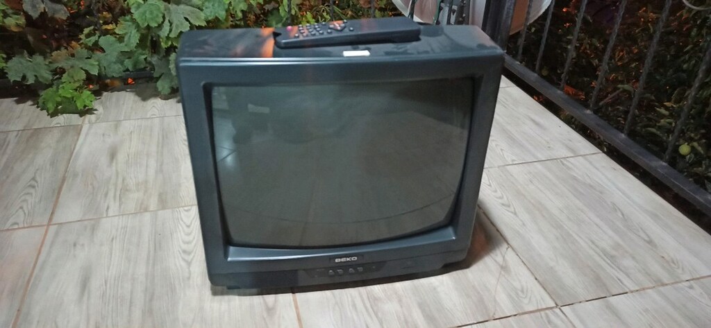 tüplü tv 51 ekran - 3