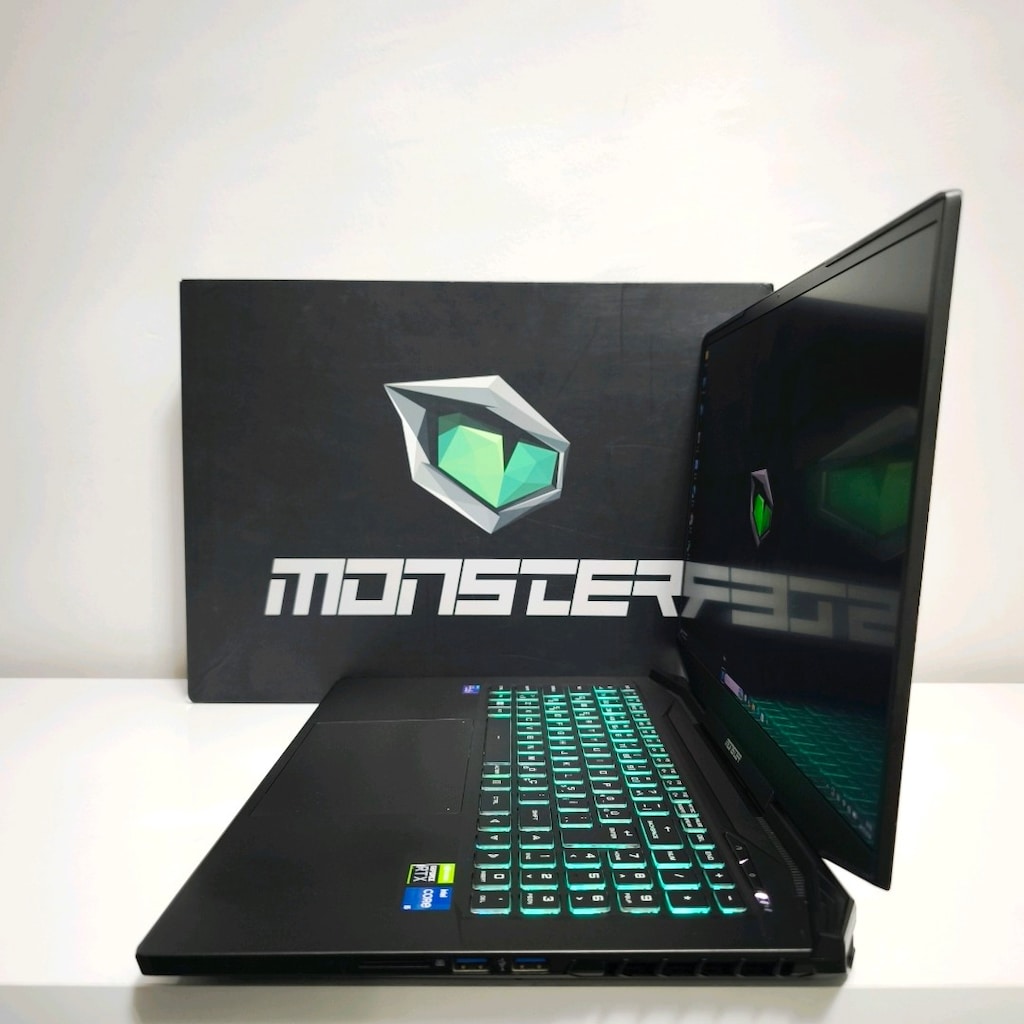 MONSTER / 32 RAM / RTX3050Tİ / 500 SSD / 17.3" BÜYÜK EKRAN / 144 HZ / - 2