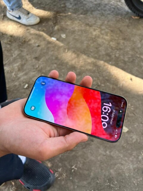 iphone 16 pro 256 gb yd