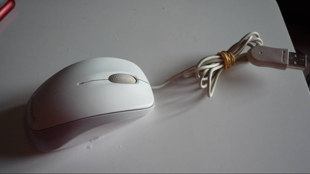 Microsoft Kompakt Kablolu Optik Mouse