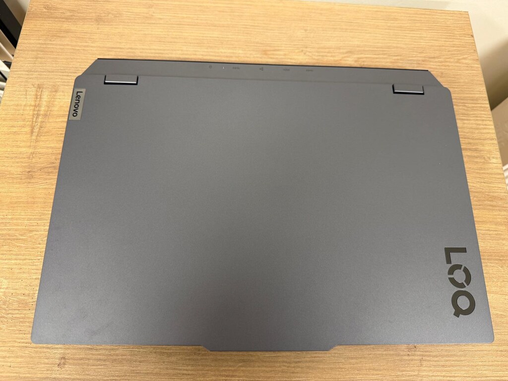 Lenovo LOQ 15IAX9 83GS00PHTR i5 20GB RAM 1TB SSD RTX4060 - 4