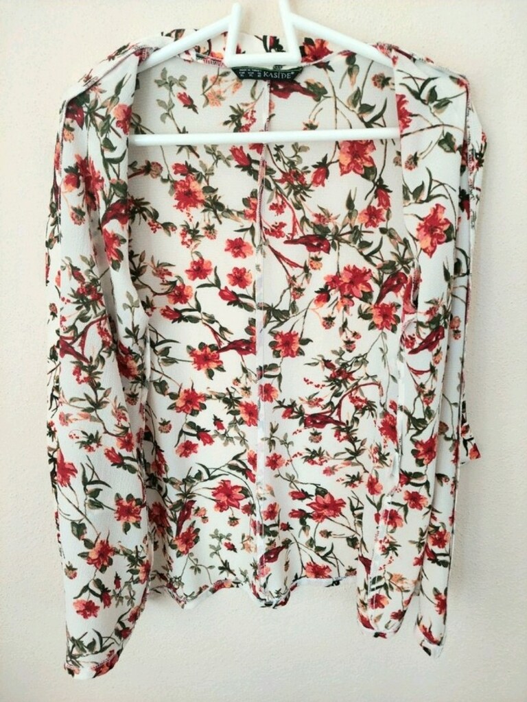 Kaside Çiçek Desenli Bohem Düğmesiz Kimono bluz - 6