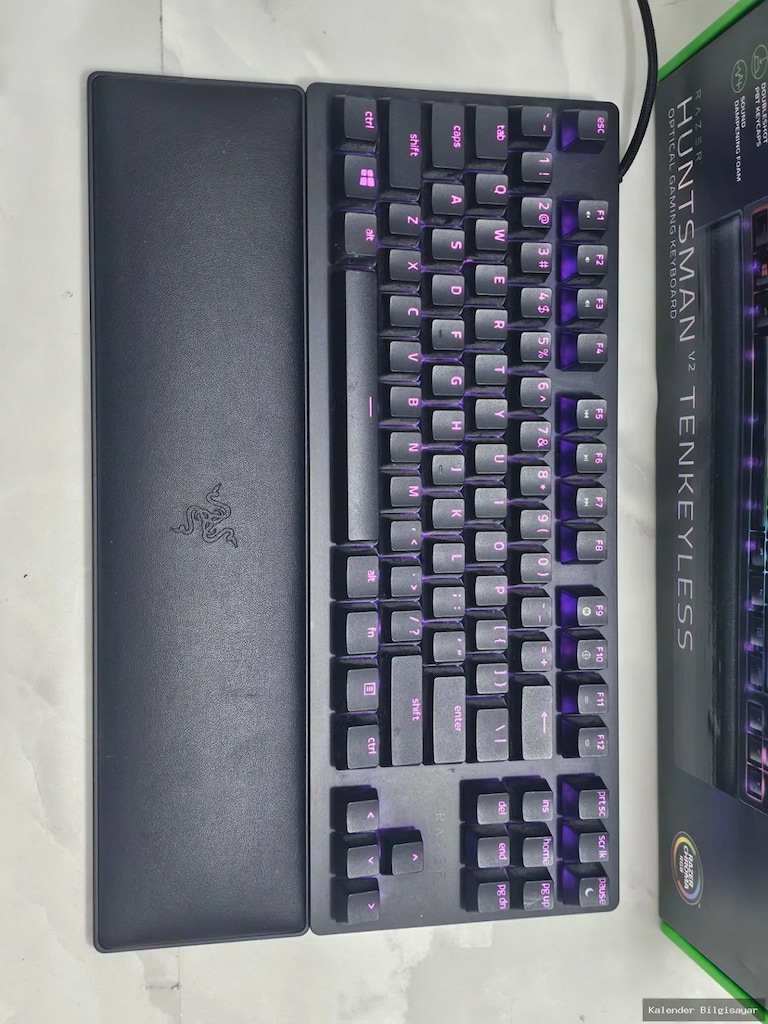 Razer Huntsman V2 Tenkeyless Kablolu Mekanik Oyuncu Klavye - 2