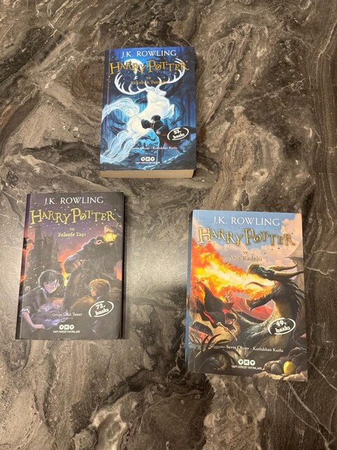 HARRY POTTER