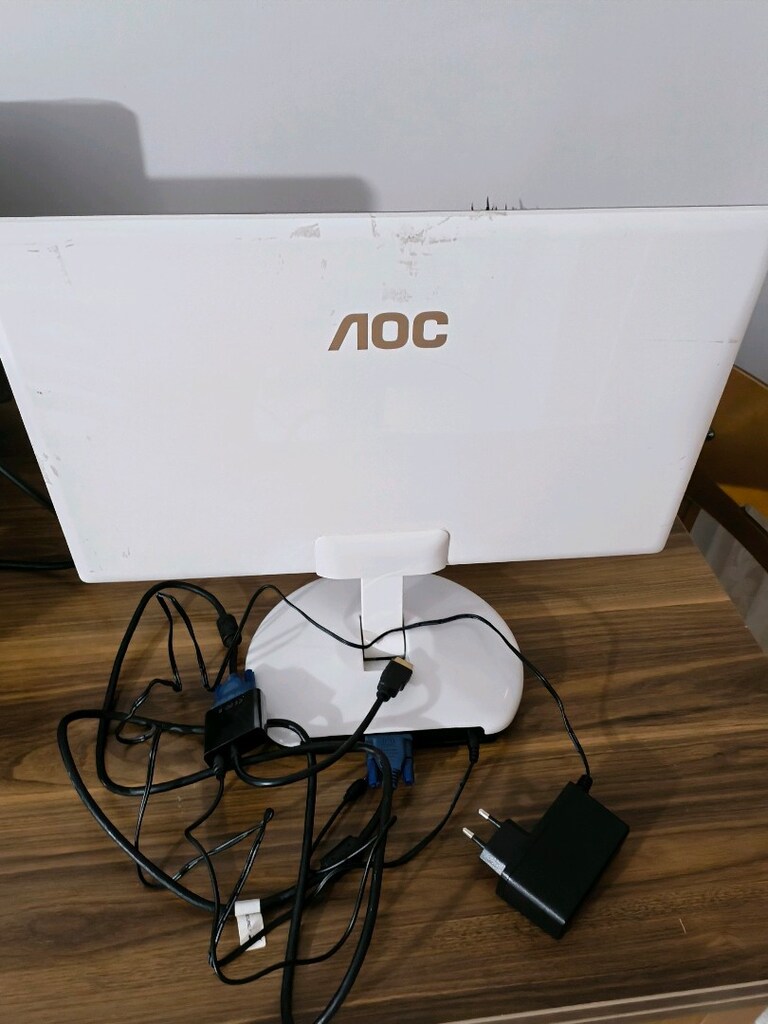 Temiz AOC 18.5" LED Monitör - 7