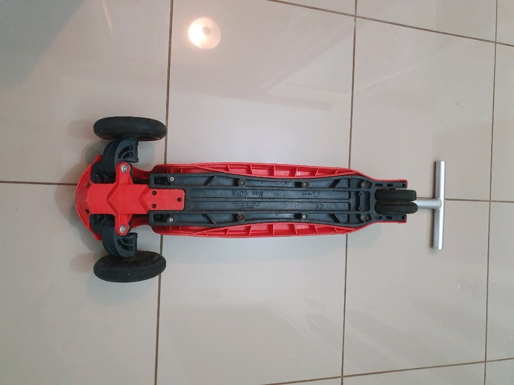 Tekerlekleri Işıklı 3 Tekerlekli Scooter - 4
