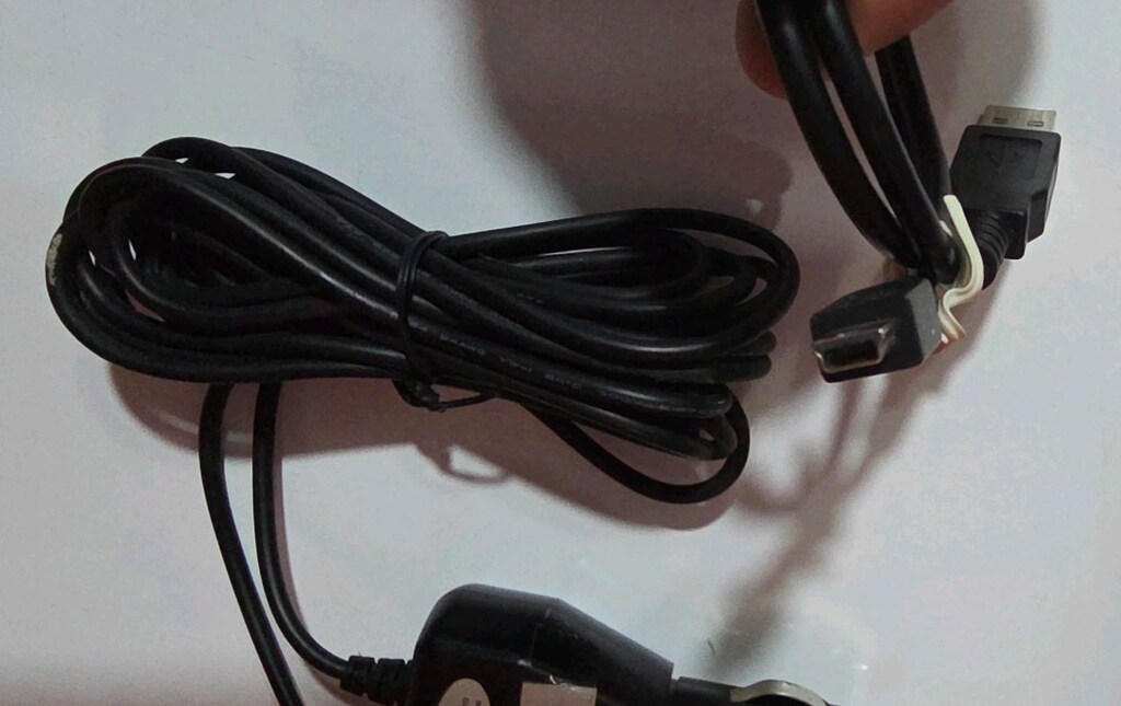 Araç çakmaklık ve usb şarj kamera kablosu. Sıfır. - 9