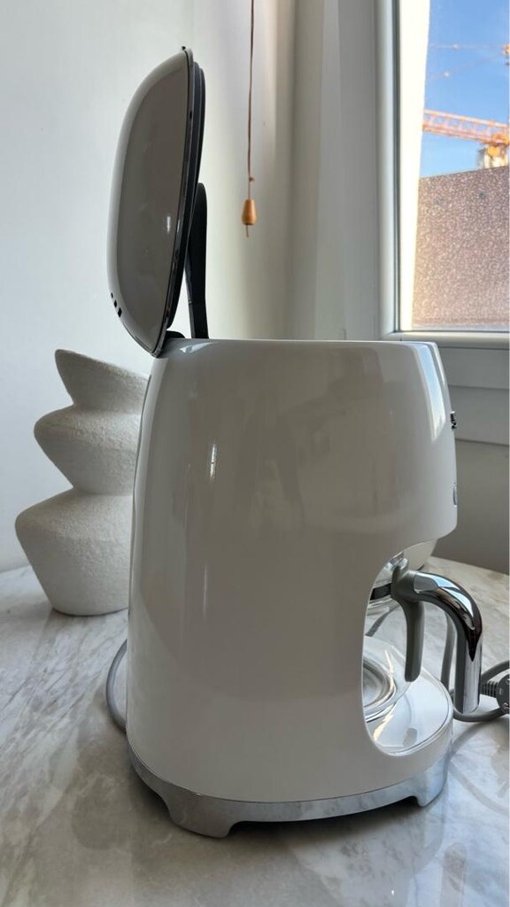 SMEG BEYAZ FİLTRE KAHVE MAKİNESİ - 6