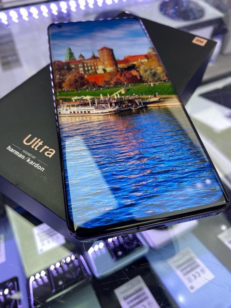 XİAOMİ Mİ 11 ULTRA 256 GB 12+7 GB RAM SIFIR GİBİ TÜRKİYE GARANTİLİ - 3