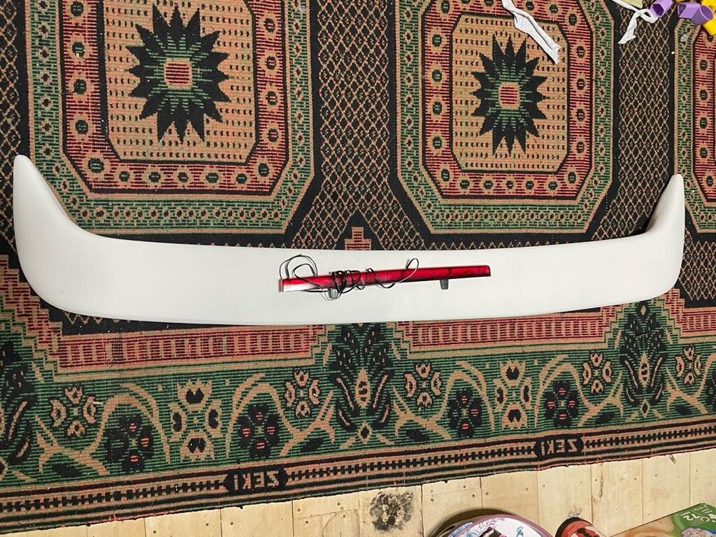 Efsane Kasa Corolla Spoiler Rüzgarlık