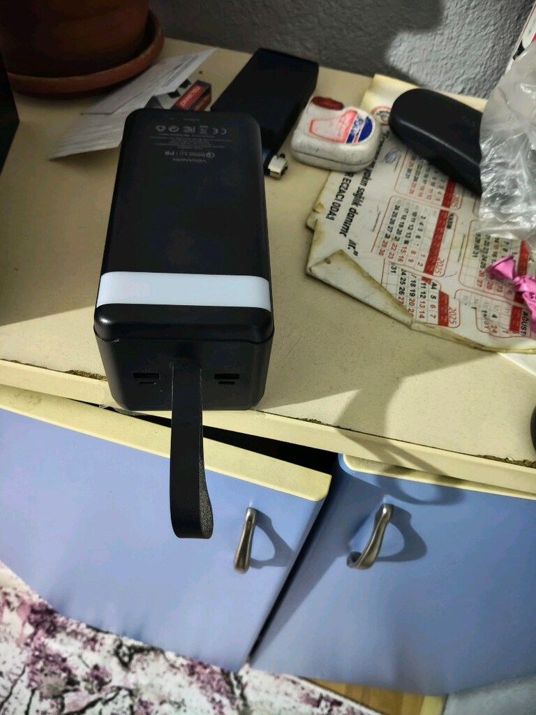 sıfır kutusunda 80.000lik powerbank vendndin msrka kaliteli LED ışıklı - 2