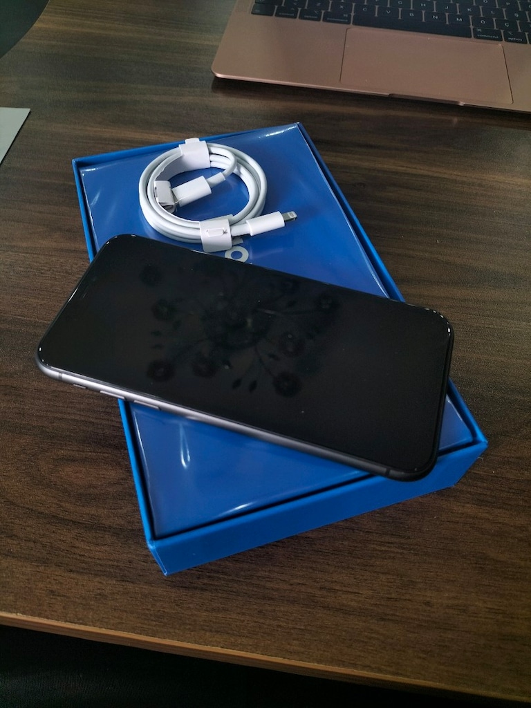 İPHONE 11 256GB TÜRKİYE HATASIZ ORİJİNAL - 2
