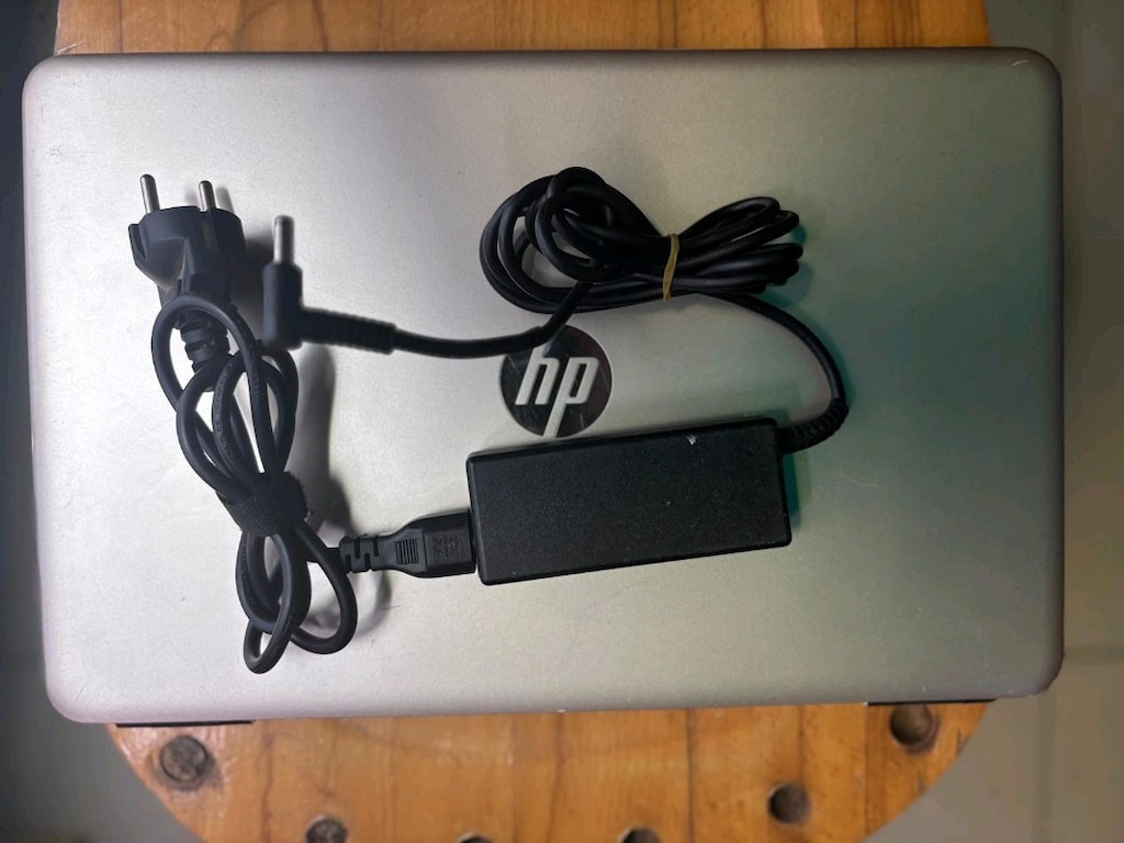 HP PAVILION 15 /I5 7200U+8 GB DDR4 RAM+500 gb HDD+2 GB EKRAN KARTI - 4